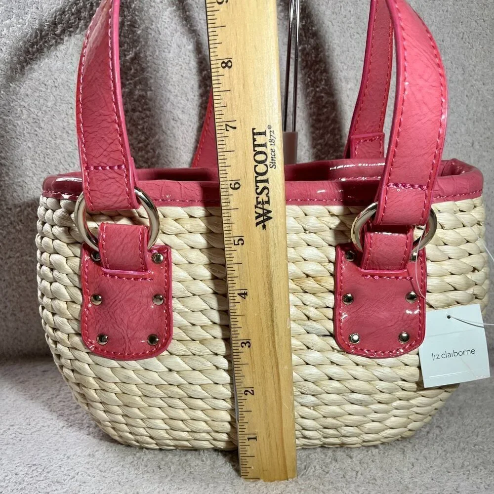 Liz Claiborne Purse Salmon Pink trim Cornhusk Straw Body Magnetic New With Tags